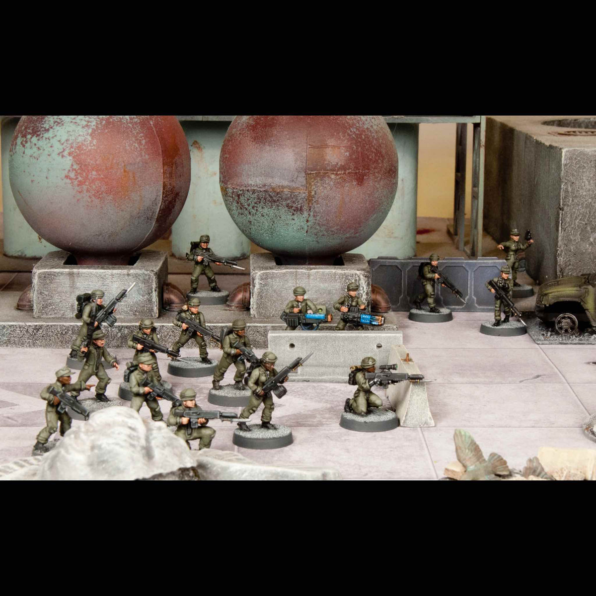 Cannon Fodder (2): Females — official supplier image 2