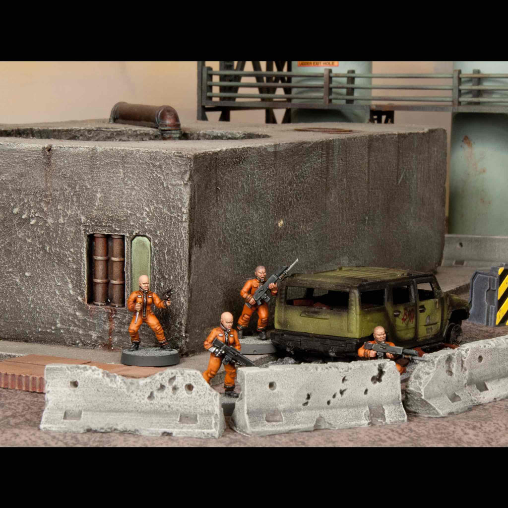 Cannon Fodder (2): Females — official supplier image 3
