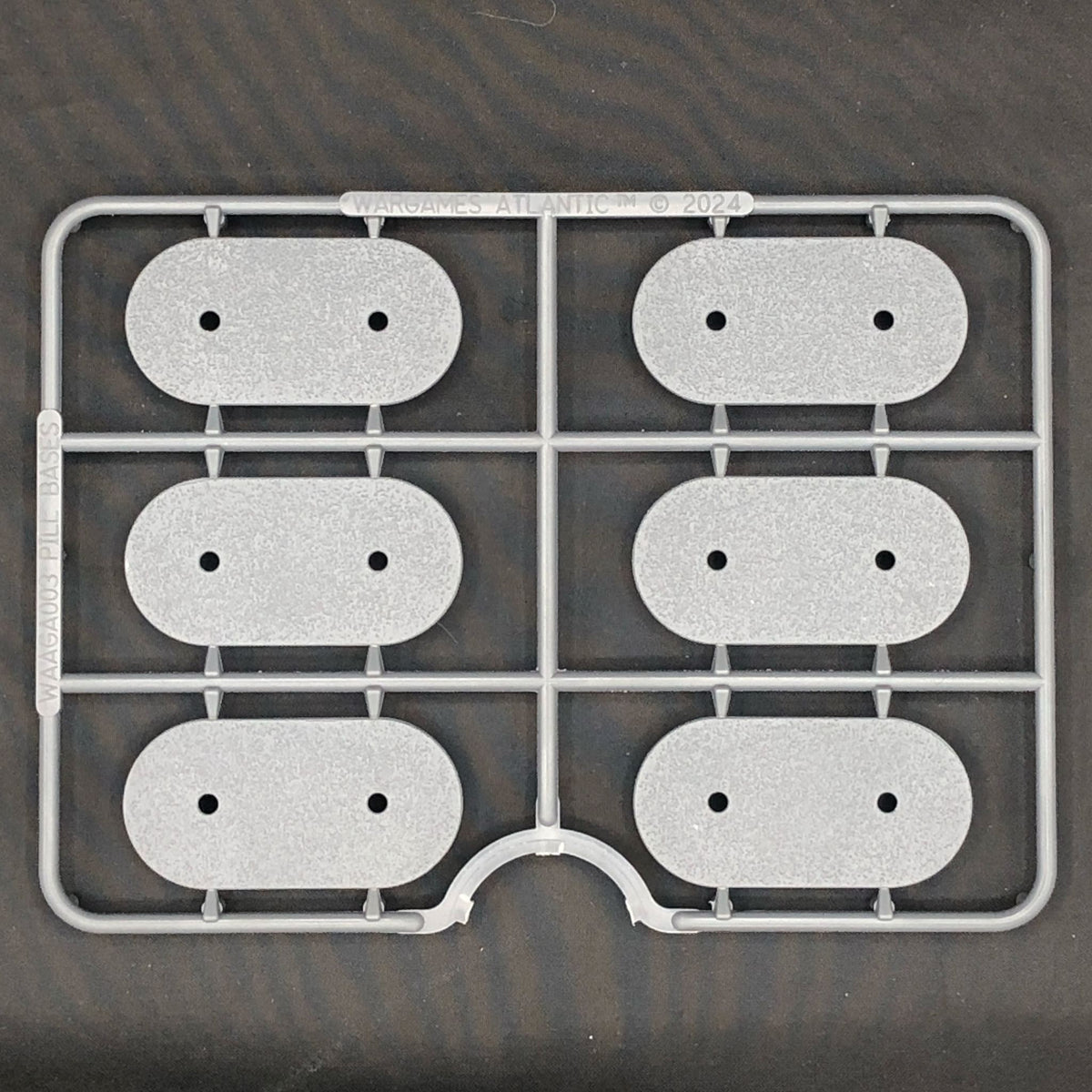 25mm x 50mm Pill Dual Use Bases — official supplier image 2