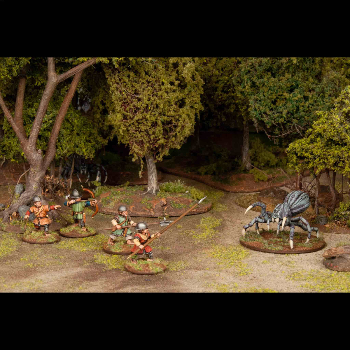 Giant Spiders — official supplier image 2